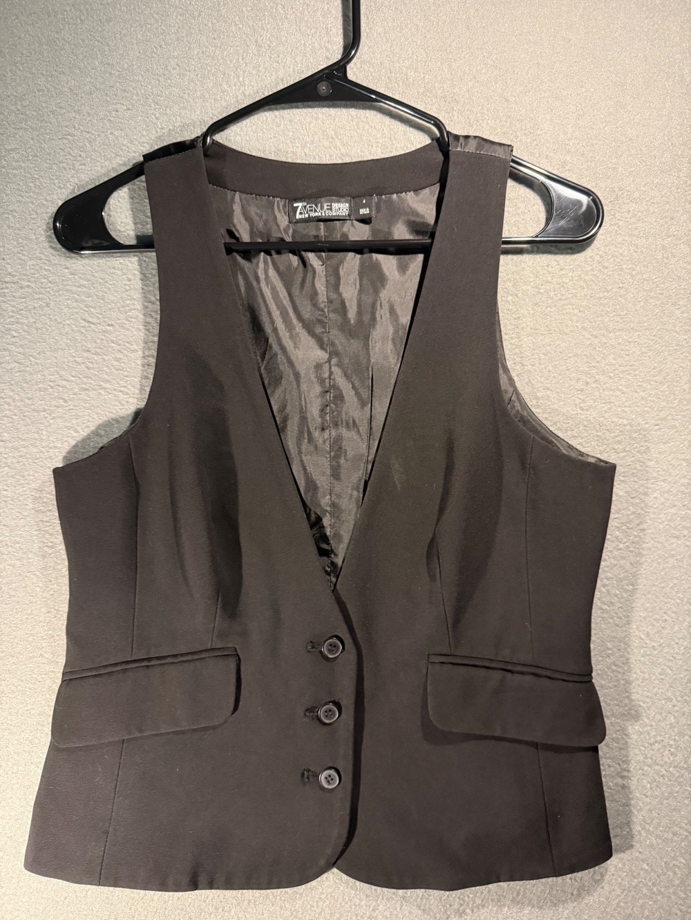 7th Avenue Design Studio Women's Black Dress Vest Size 4